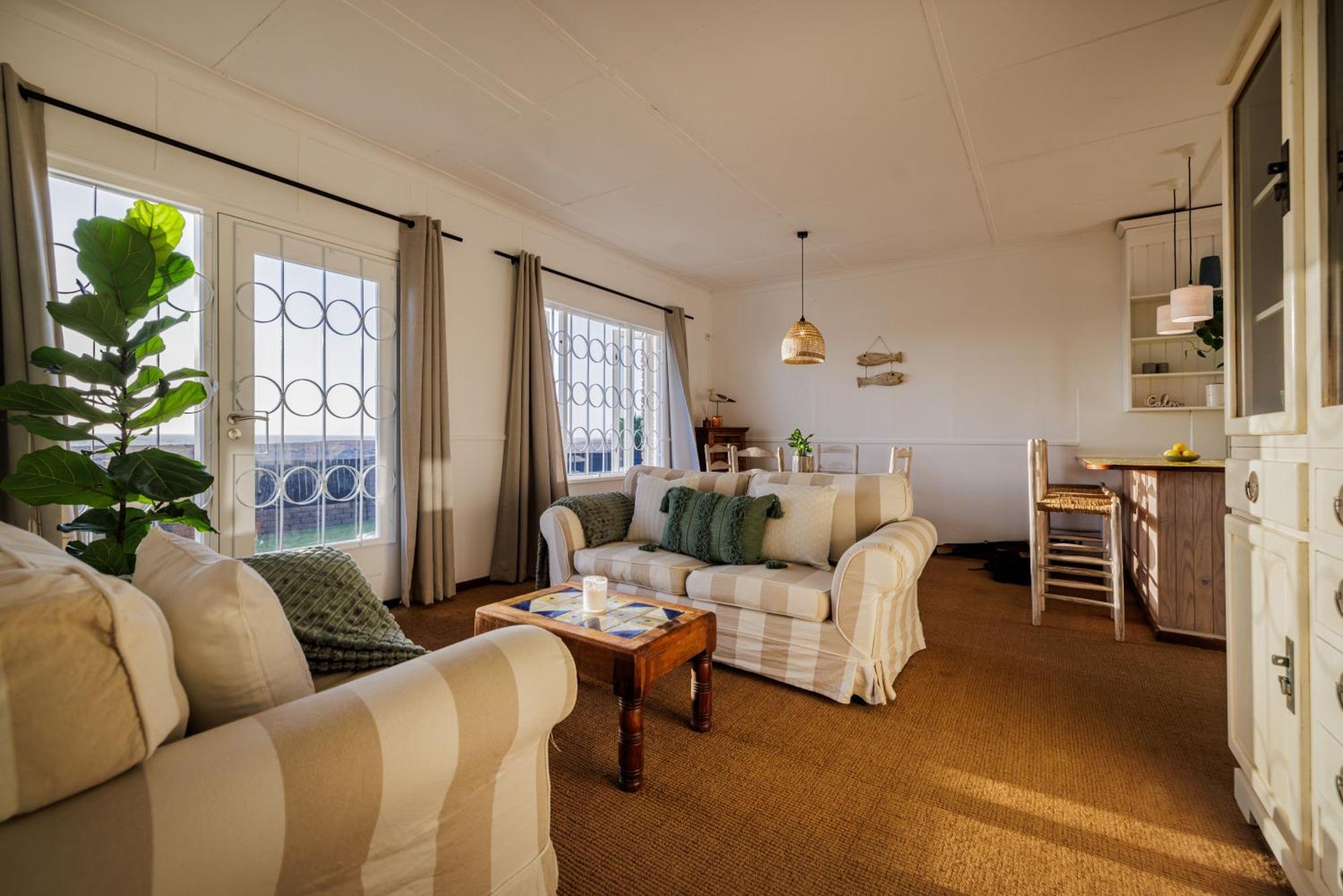 Swakopmund Seafront Cottage ภายนอก รูปภาพ